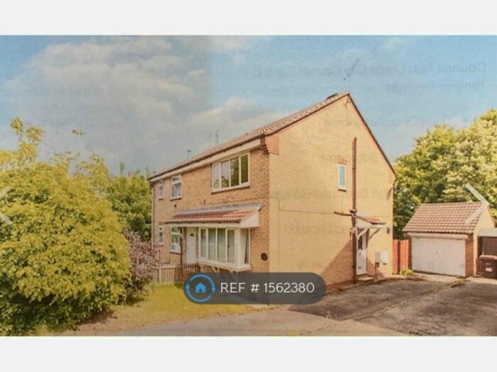 2 Bedroom Semi-Detached House To Rent In Chatsworth Mews, Morley, Leeds, LS27