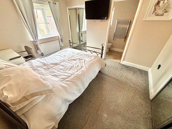 4 Bedroom Detached House For Sale In Victory Avenue, Bradwell, Great Yarmouth, NR31
