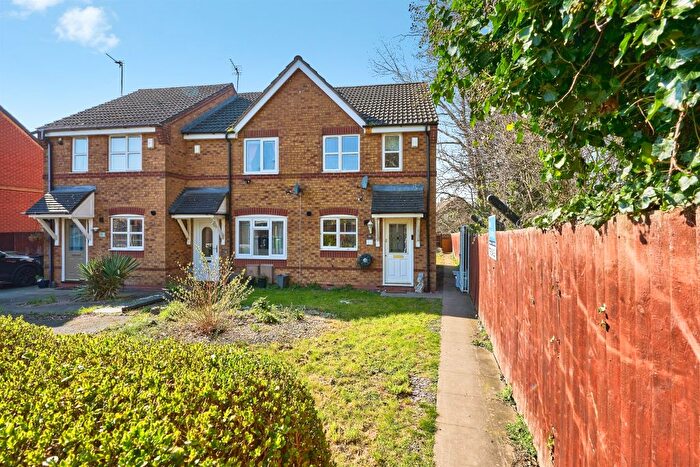2 Bedroom End Terrace House For Sale In Teal Grove, Wednesbury, WS10