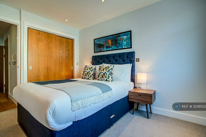 1 Bedroom Flat To Rent In Bute Terrace, Cardiff, CF10