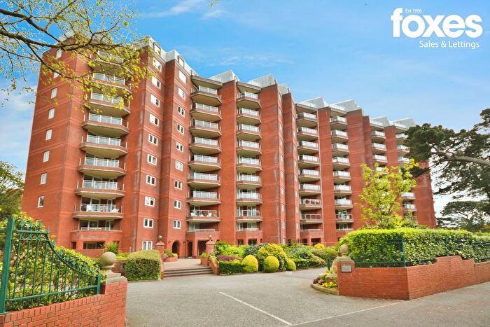 2 Bedroom Flat To Rent In Green Park, Manor Road, Bournemouth, Dorset, BH1