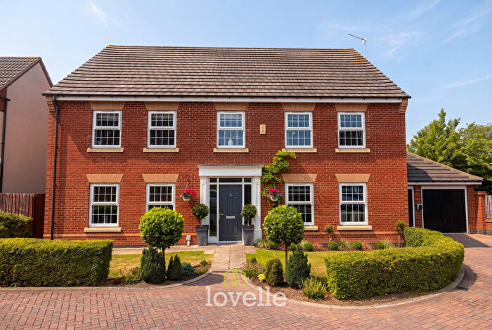 5 Bedroom Detached House For Sale In Hornbeam Drive, Healing, DN41