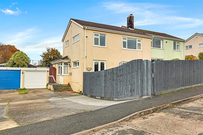 3 Bedroom Semi Detached House For Sale In Pathfields, Torrington, Devon, EX38