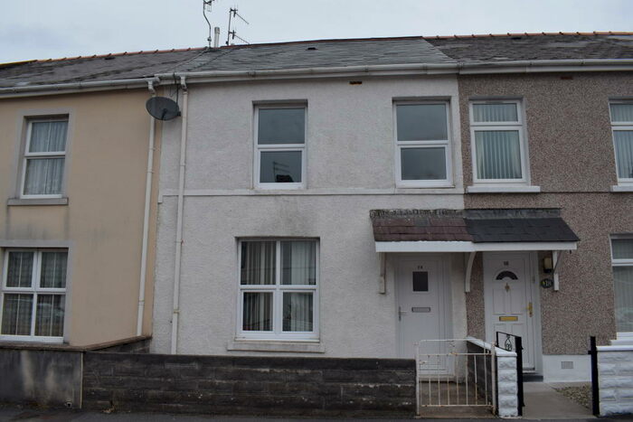 3 Bedroom Property To Rent In Derwent Street, Llanelli, Carmarthenshire, SA15