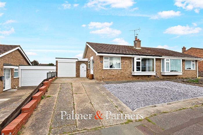 2 Bedroom Bungalow For Sale In Bowes Road, Wivenhoe, Colchester, Essex, CO7