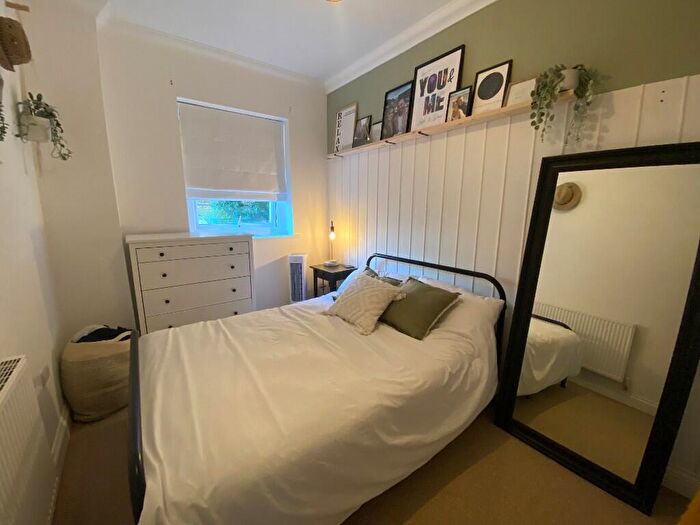 1 Bedroom Flat To Rent In Carlisle Road, Eastbourne, East Sussex, BN20