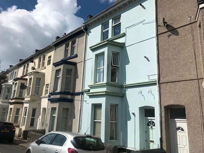 1 Bedroom Flat To Rent In West Hoe, Plymouth, PL1