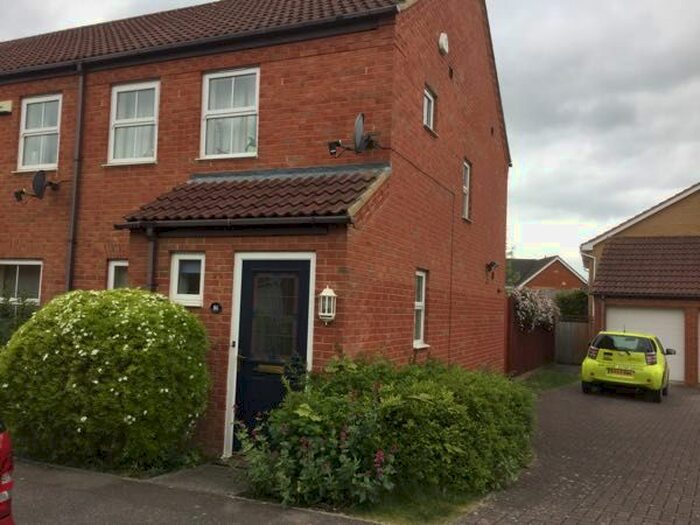 2 Bedroom End Of Terrace House To Rent In Redwing Rise, Royston, SG8