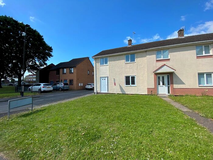 3 Bedroom Property To Rent In Radburn Road, New Rossington, Doncaster, DN11