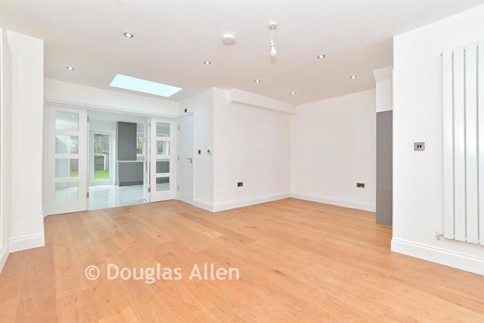 4 Bedroom Terraced House For Sale In Somerville Road, Romford, Essex, RM6