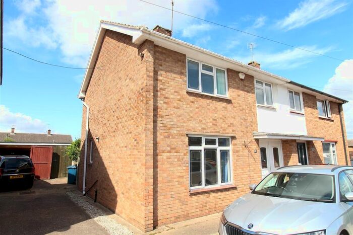 3 Bedroom Semi-Detached House To Rent In Firdale, Cotgrave, Nottingham, NG12