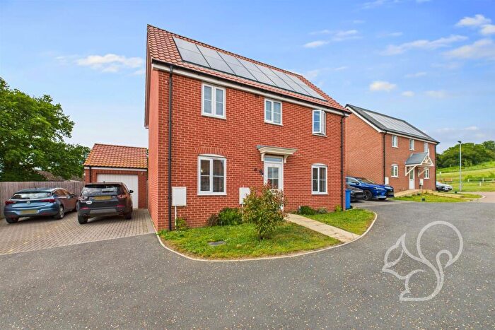 4 Bedroom Detached House For Sale In Marshall Drive, Great Cornard, CO10