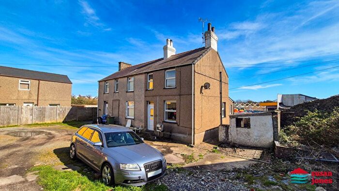 2 Bedroom Semi-Detached House For Sale In Penrhydlyniog, Pwllheli, LL53