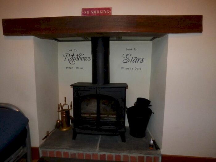 2 Bedroom Cottage To Rent In Beach Street, Dawlish, EX7