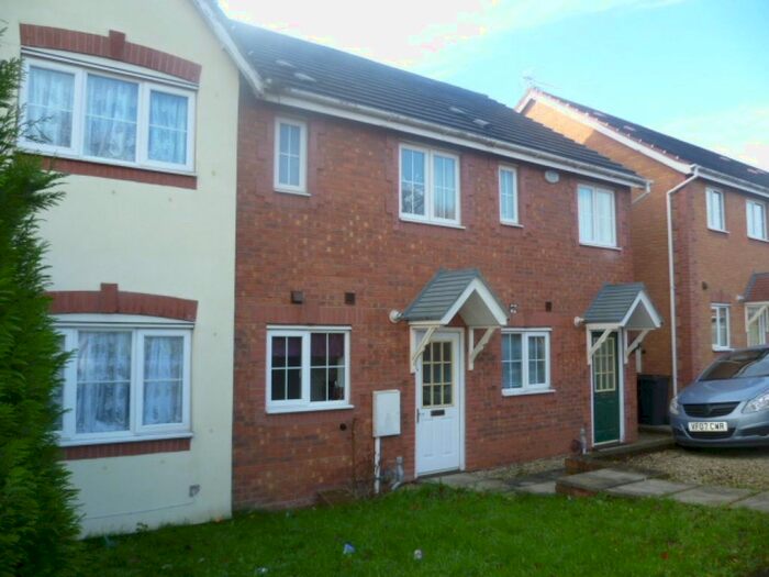 2 Bedroom Terraced House To Rent In Eden Court, Nuneaton, Warwickshire, CV10