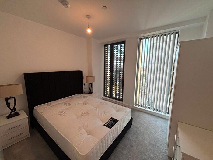 2 Bedroom Apartment To Rent In Victoria House, Great Ancoats Street, M4