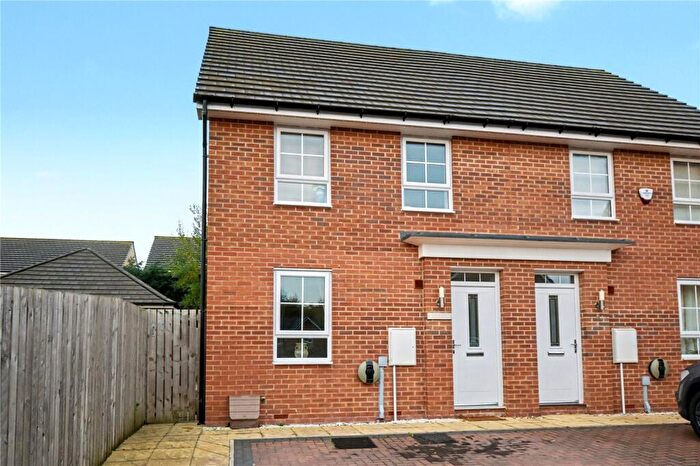 3 Bedroom Semi Detached House For Sale In Collier Chase, Micklefield, Leeds, West Yorkshire, LS25