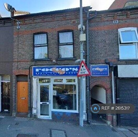 1 Bedroom Flat To Rent In Old Bedford Road, Luton, LU2