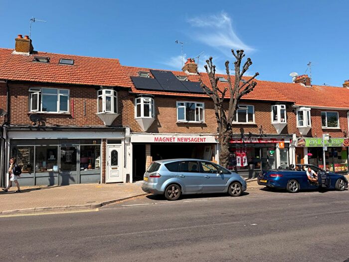 Property To Rent In Crabtree Lane, Lancing, BN15