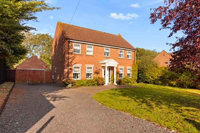 4 Bedroom Detached House For Sale In Salisbury Avenue, Brookenby, Lincolnshire, LN8