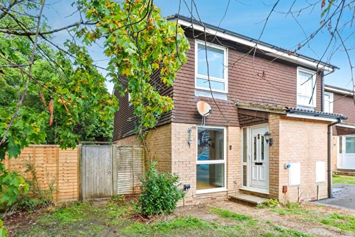 2 Bedroom Semi Detached House For Sale In Meadowsweet Road, Poole, Dorset, BH17