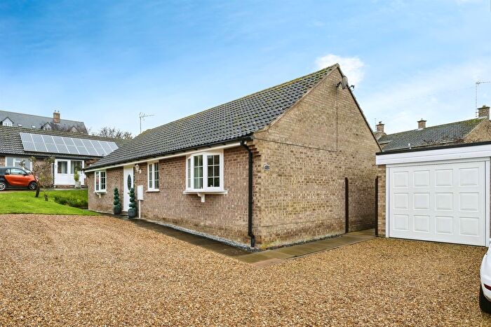 3 Bedroom Detached Bungalow For Sale In South Road, Oundle, Peterborough, PE8