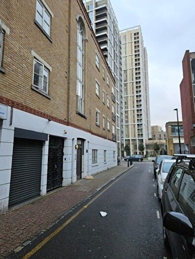 1 Bedroom Flat To Rent In Maples Place, London, E1