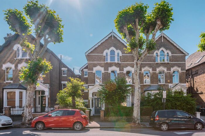 1 Bedroom Flat To Rent In Upper Tollington Park, London, N4