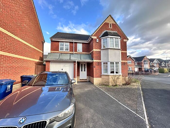 4 Bedroom House To Rent In East Field Close, Headington, Oxford, OX3