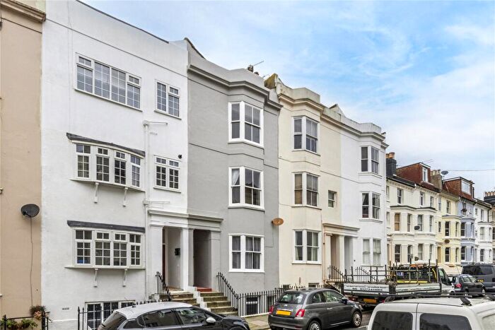1 Bedroom Apartment For Sale In Lansdowne Street, Hove, East Sussex, BN3