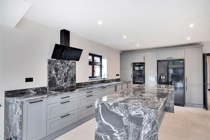 4 Bedroom Detached House For Sale In Park Lane, Kemsing, Sevenoaks, Kent, TN15