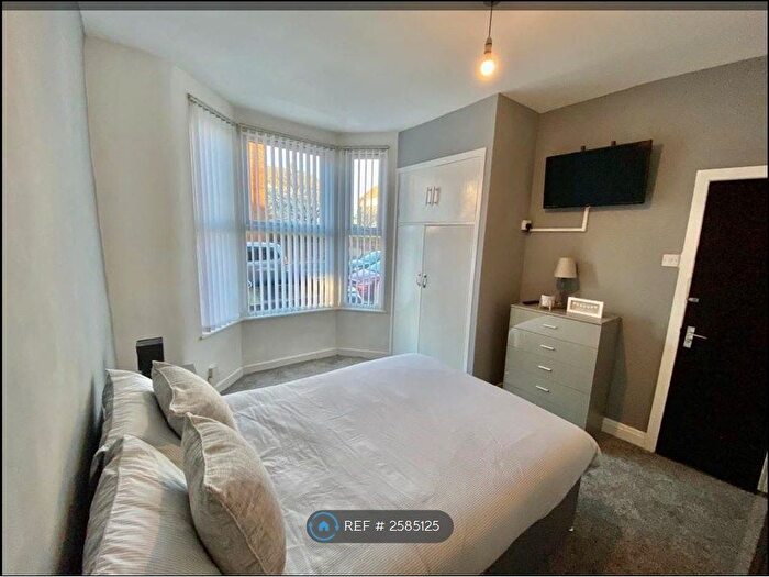 6 Bedroom Terraced House To Rent In Kensington, Liverpool, L7