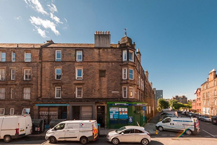 1 Bedroom Flat To Rent In Albion Road, Leith, Edinburgh, EH7