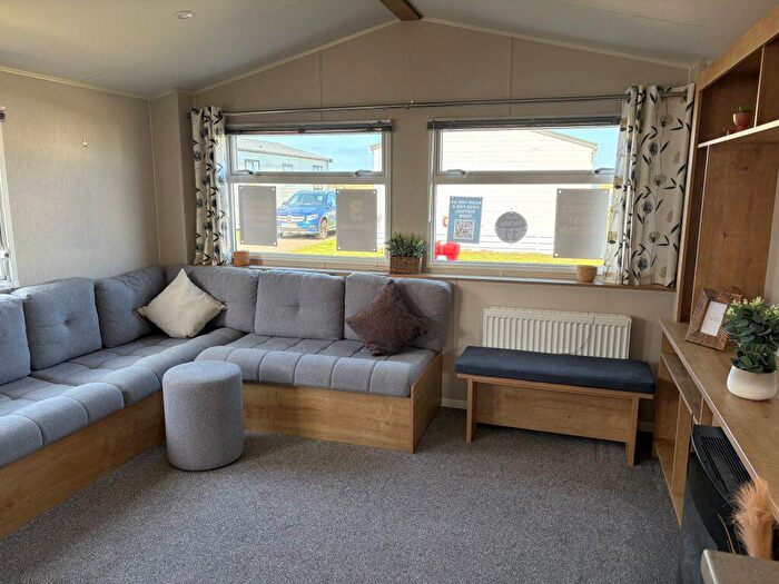 3 Bedroom Park Home For Sale In Burghead Beach Holiday Park, IV30