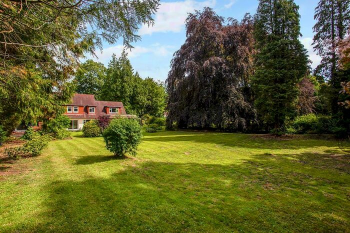 6 Bedroom Detached House To Rent In Ashtead, KT21