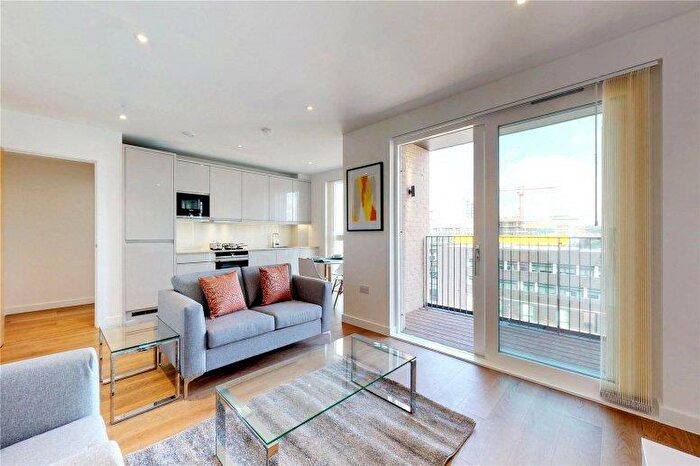 1 Bedroom Apartment To Rent In Lismore Boulevard, Colindale, NW9