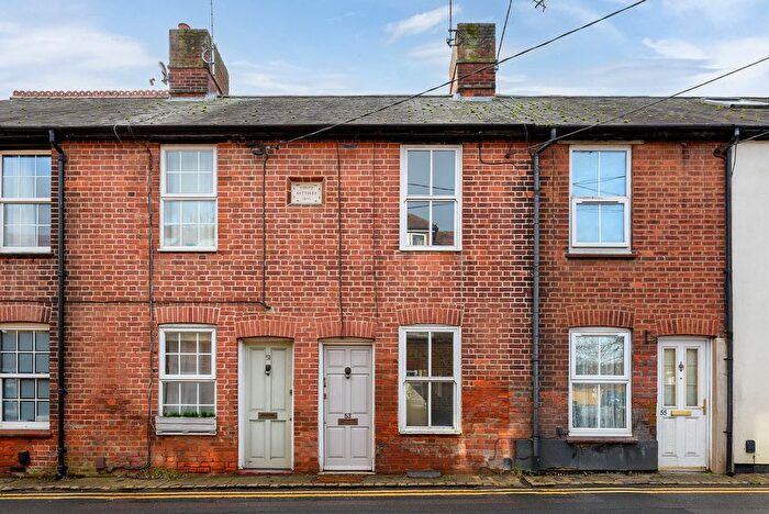 2 Bedroom Cottage To Rent In Oxford Road, Marlow, SL7