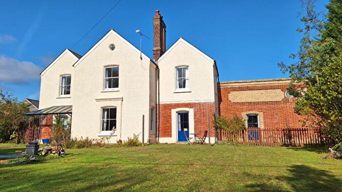 6 Bedroom Detached House For Sale In Park Road, IP14