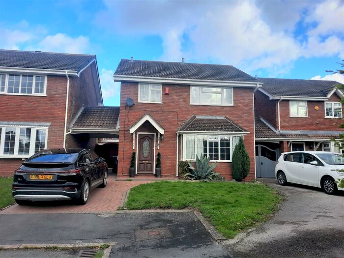 4 Bedroom House To Rent In Fallowfield Drive, Barton Under Needwood, Burton On Trent, DE13