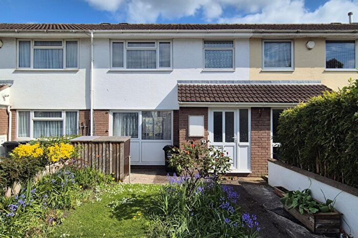3 Bedroom Terraced House For Sale In Strode Road, Clevedon, North Somerset, BS21