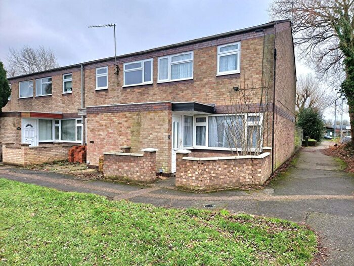 3 Bedroom House To Rent In Trident Drive, Houghton Regis, LU5