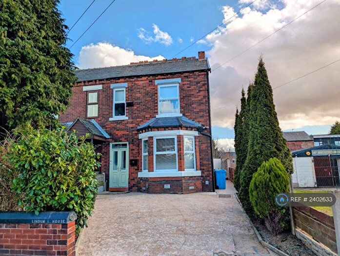 3 Bedroom Semi-Detached House To Rent In Eastwood Road, Manchester, M40
