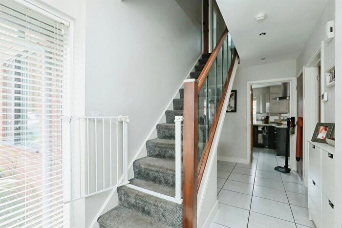4 Bedroom Detached House For Sale In Lurkins Crescent, Norwich, NR7