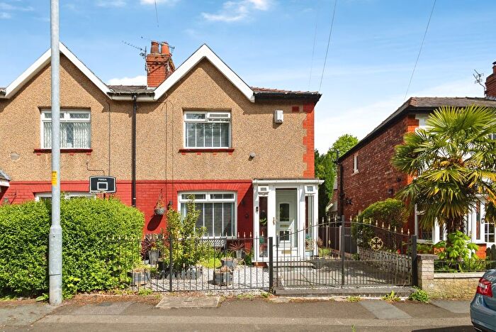 2 Bedroom Semi Detached House For Sale In Meadow Lane, Denton, Manchester, Greater Manchester, M34