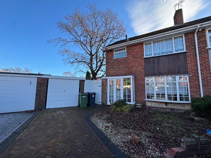 3 Bedroom Semi-Detached House To Rent In Langley Gardens, Merry Hill, Wolverhampton, WV3