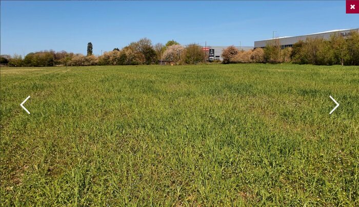 Land To Rent In Radlett Road, St Albans AL2