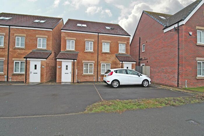 3 Bedroom Semi-Detached House For Sale In Haggerston Road, Blyth, NE24