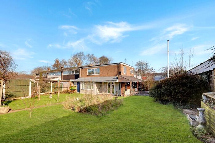 4 Bedroom Terraced House For Sale In Yardeley, Basildon, Essex, SS15