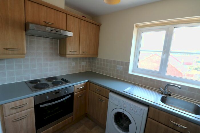 2 Bedroom Flat To Rent In Moat House Way, Conisbrough, Doncaster, DN12
