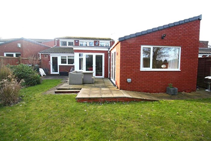 4 Bedroom Detached House For Sale In Passmore, Tinkers Bridge, Milton Keynes, MK6